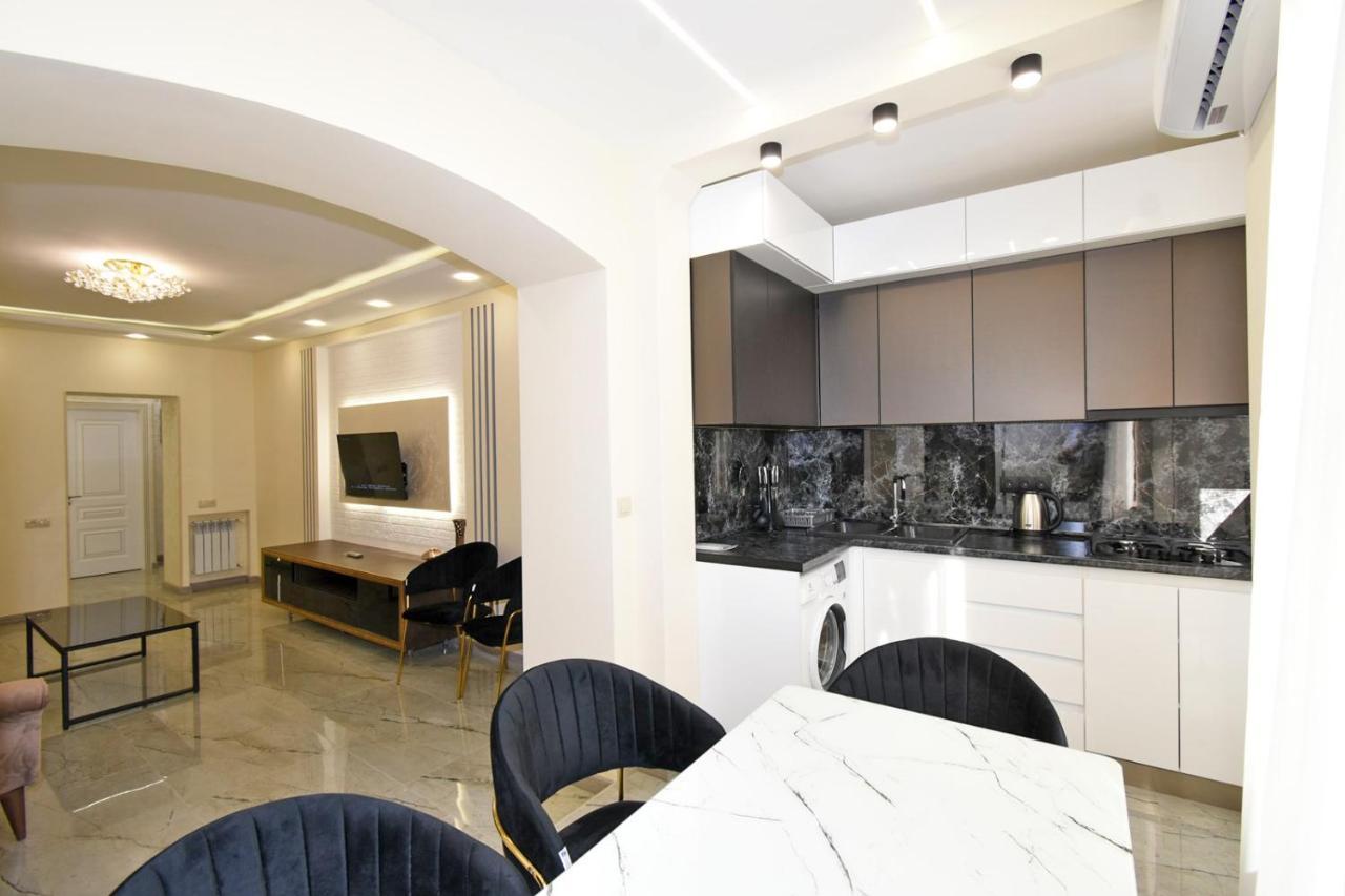 Apart 10 Ereván Exterior foto